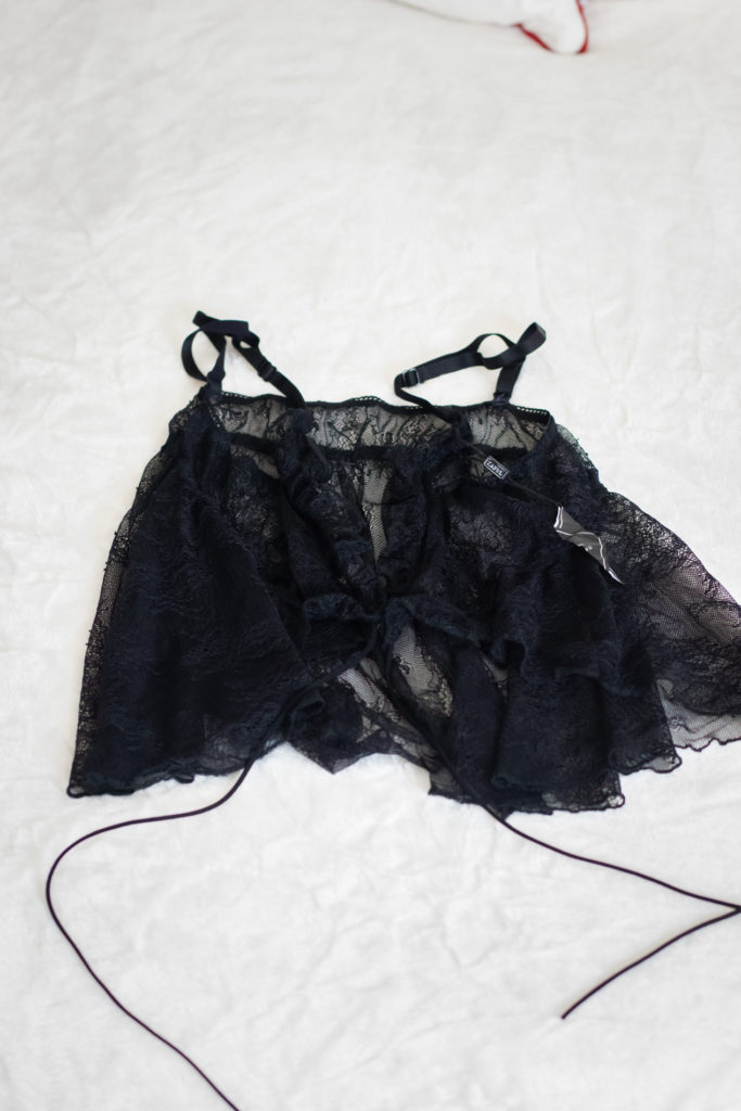 What to wear during your boudoir session