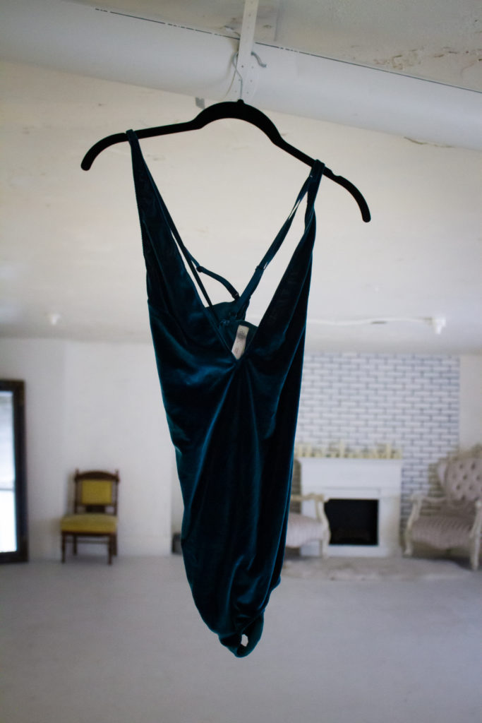 What to wear during your boudoir session